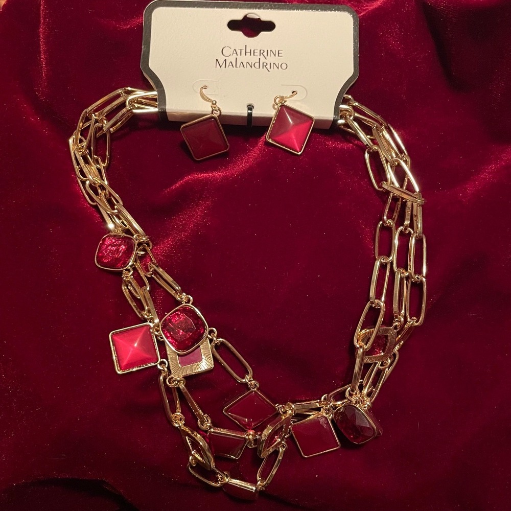 Catherine Malandrino Womens Gold Tone Red Resin Layered Necklace and Earring Set